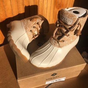 Sperry duck boots